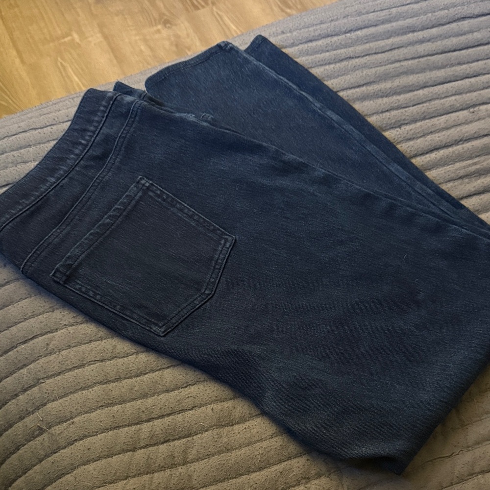 Spanx Jegging Jeans - Straight Fit Stretchy